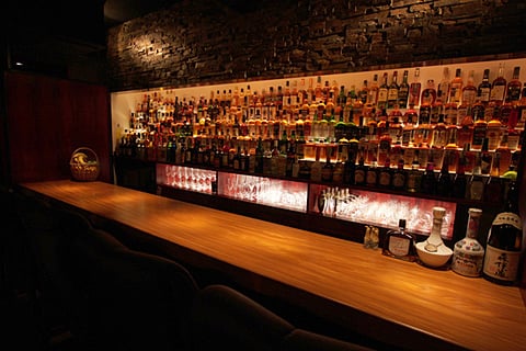 長崎bar amberの設計デザイン施工は粋工舎